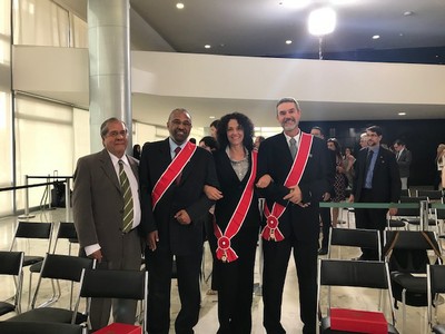 Ceremony of Grand Cross award of the National Order of Scientific Merit in 2018.  Professor Zanotto and other professors are honored.